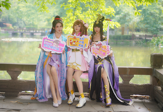 《元尊》【腿控福利】三位绝美少女共浴池边，始作俑者竟是……图片