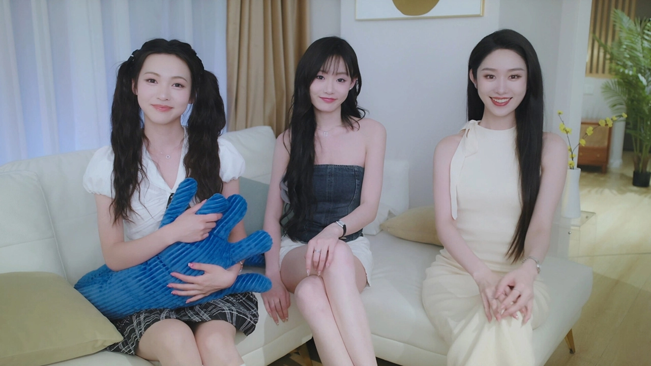 完蛋!我被美女包围了!之前传图片